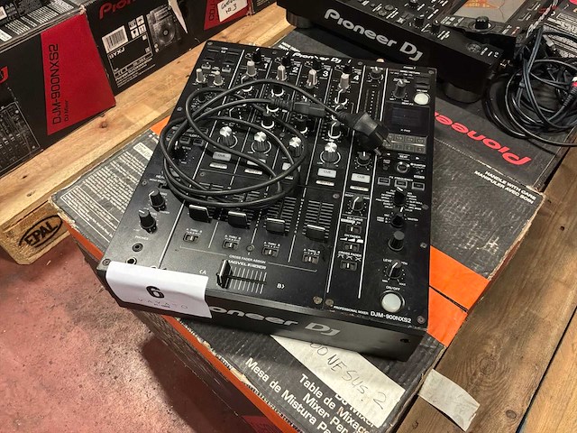 Pioneer djm 900 nxs2 dj-mixer - afbeelding 2 van  5