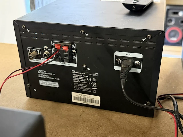 Pioneer radio/cd systeem - afbeelding 2 van  4