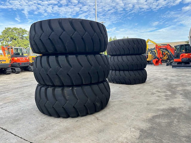 Pirelli - rm99 - 6 x dumperbanden - afbeelding 5 van  5