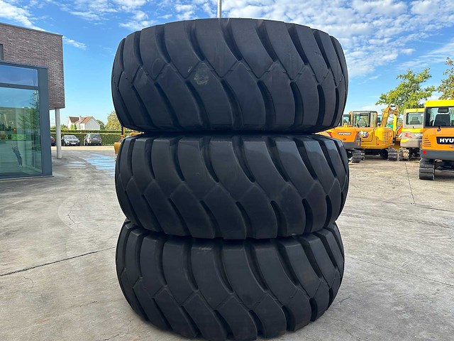 Pirelli - rm99 - 6 x dumperbanden - afbeelding 2 van  16