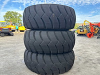 Pirelli - rm99 - 6 x dumperbanden - afbeelding 16 van  16