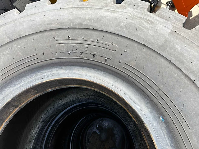 Pirelli - rm99 - 6 x dumperbanden - afbeelding 16 van  16