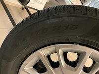 Pirelli pirelli 4 nieuwe banden met velg - afbeelding 3 van  4