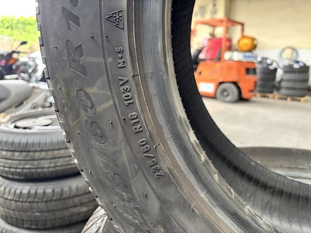 Pirelli winterbanden - afbeelding 4 van  4