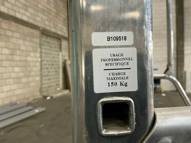 Piret aluminium platformtrap - afbeelding 5 van  5