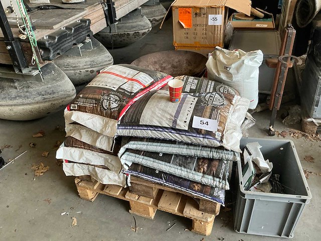Pit boss diverse woodpellets voor pelletkachel (10x) - afbeelding 1 van  4