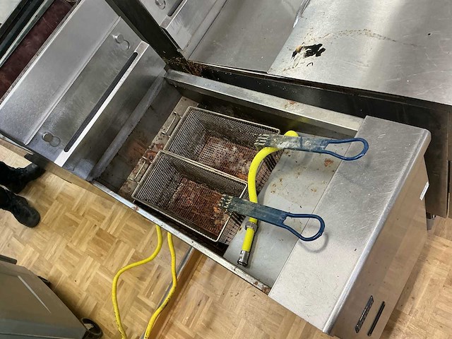 Pitco sg14 friteuse - afbeelding 2 van  9