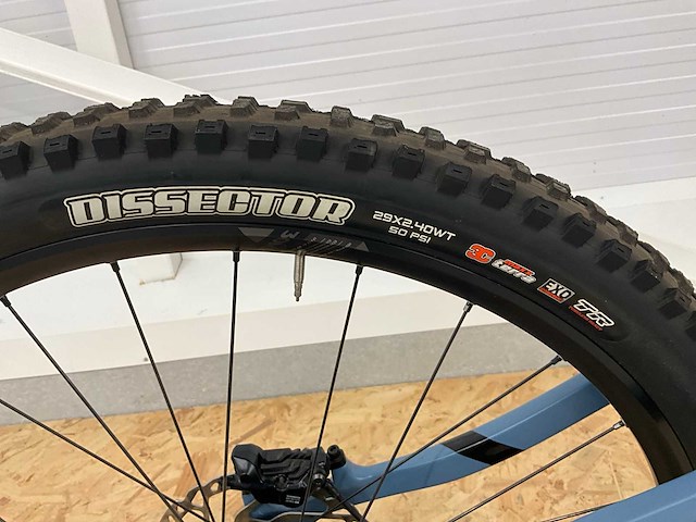 Pivot trail 429 race xt mountainbike - afbeelding 3 van  14