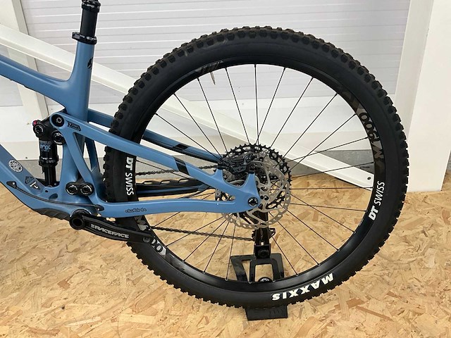 Pivot trail 429 race xt mountainbike - afbeelding 4 van  14