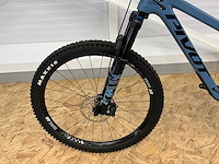 Pivot trail 429 race xt mountainbike - afbeelding 8 van  14