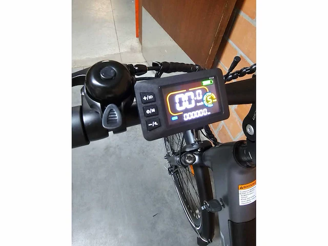 Pixar - city - elektrische fiets - afbeelding 2 van  9