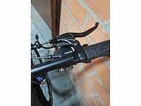 Pixar - city - elektrische fiets - afbeelding 6 van  9