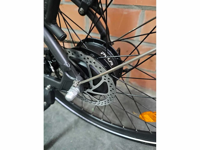 Pixar - city - elektrische fiets - afbeelding 9 van  9