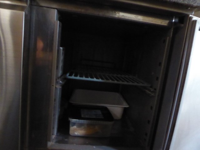 Pizza koelwerkbank - afbeelding 3 van  3