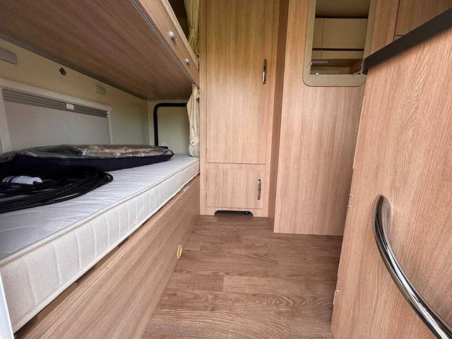 Pla 235 camper - afbeelding 21 van  24