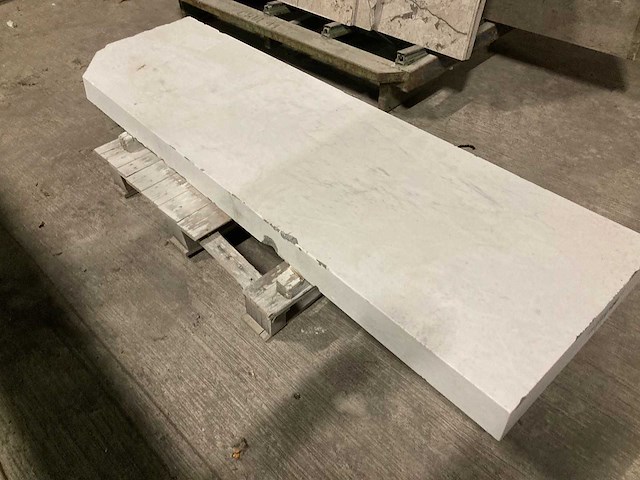 Plaat bianco carrara 10 dik - afbeelding 1 van  5