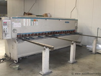 Plaatschaar lvd hst 40/6, bouwjaar 1993, serienummer 20478, 9,5 kw, 380 v, 4050 x 6,35 mm, 7.500 kg, voetpedaal, werking niet gekend - afbeelding 1 van  5