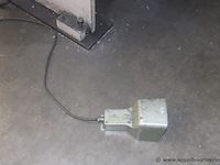 Plaatschaar lvd hst 40/6, bouwjaar 1993, serienummer 20478, 9,5 kw, 380 v, 4050 x 6,35 mm, 7.500 kg, voetpedaal, werking niet gekend - afbeelding 3 van  5