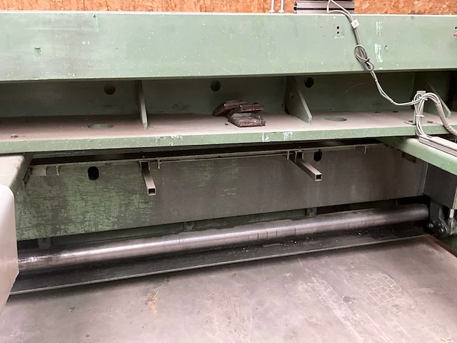 Plaatschaar voor metaal - afbeelding 4 van  25