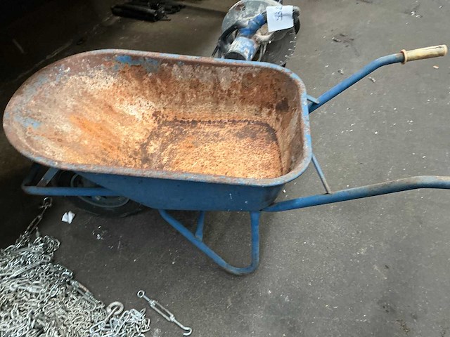 Plaatstalen kruiwagen - afbeelding 3 van  4