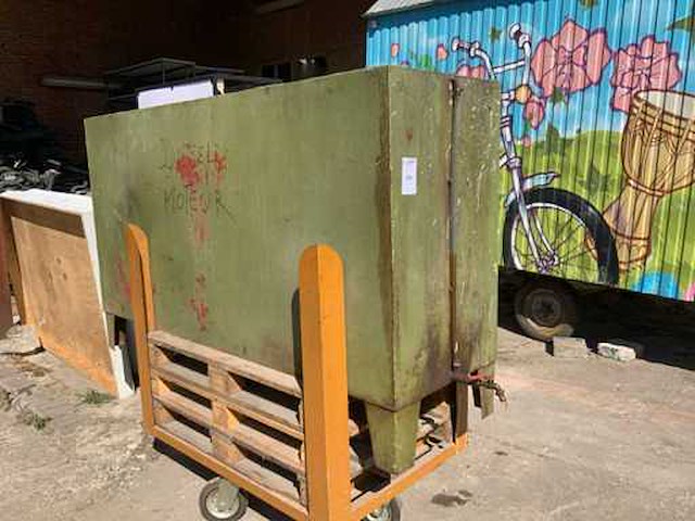 Plaatstalen mazouttank - afbeelding 1 van  3