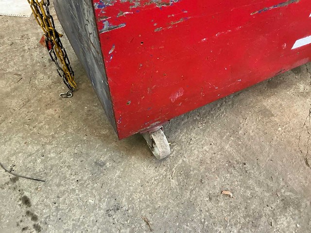 Plaatstalen mobiele materiaalkoffer - afbeelding 2 van  6