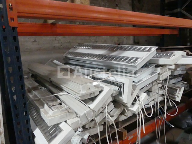 Plafondlamp - afbeelding 1 van  5