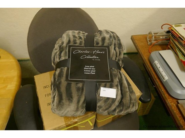 Plaid ongebruikt - afbeelding 1 van  1