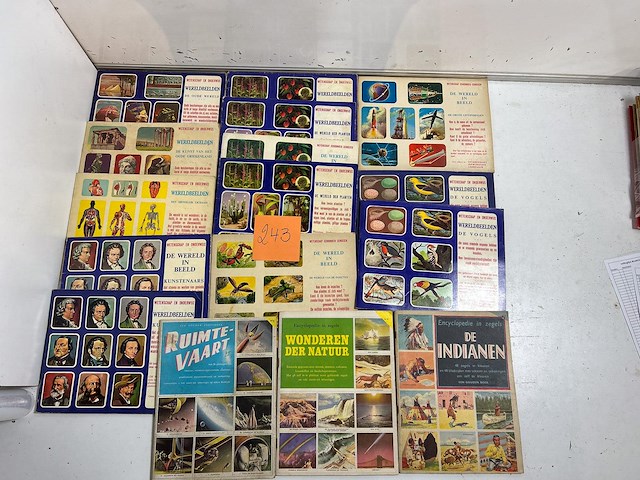 Plakboek wereldbeelden 16 stuks - afbeelding 1 van  1