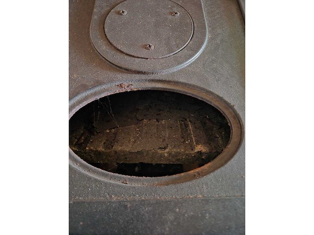 Plamen maestral gietijzeren houtkachel - afbeelding 3 van  8