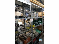 Plank met inhoud - afbeelding 4 van  11