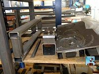 Plank met inhoud - afbeelding 19 van  22