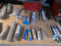 Plank met inhoud - afbeelding 8 van  11