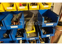 Plank met tuitbakken en inhoud - afbeelding 4 van  16