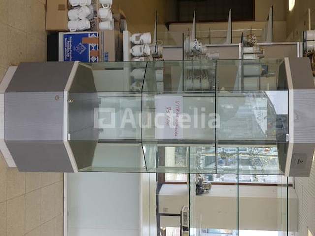 Planken en vitrines - afbeelding 1 van  9