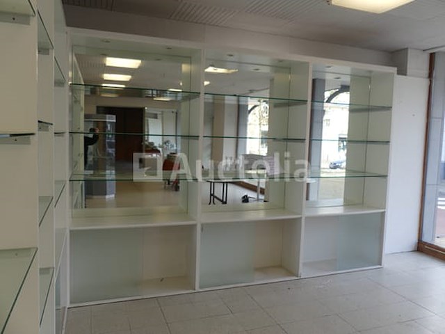 Planken en vitrines - afbeelding 3 van  9