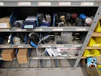 Planken met inhoud - afbeelding 24 van  25