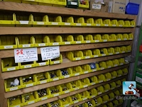 Planken met inhoud - afbeelding 25 van  25