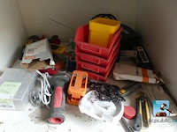 Planken met inhoud - afbeelding 2 van  11