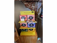 Planken met inhoud - afbeelding 9 van  23