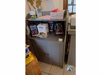 Planken met inhoud - afbeelding 11 van  23