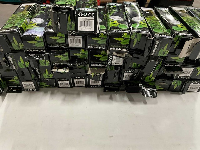 Planten spotlight voor binnen met grondpin (62x) - afbeelding 4 van  6