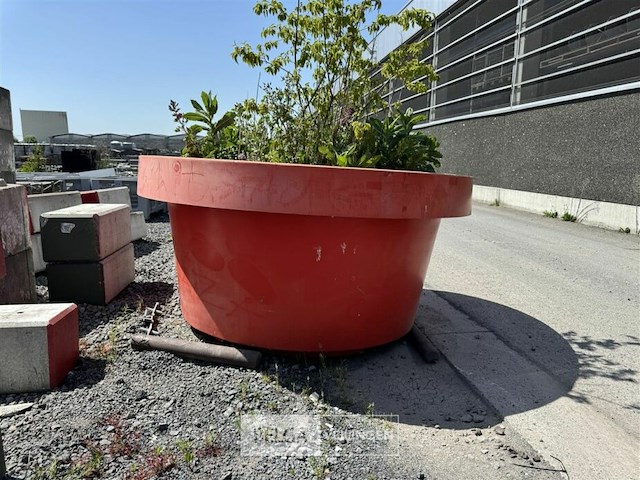 Plantenbak afm ± ø235cm x h110 - afbeelding 7 van  7