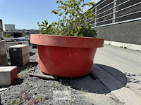 Plantenbak afm ± ø235cm x h110 - afbeelding 7 van  7