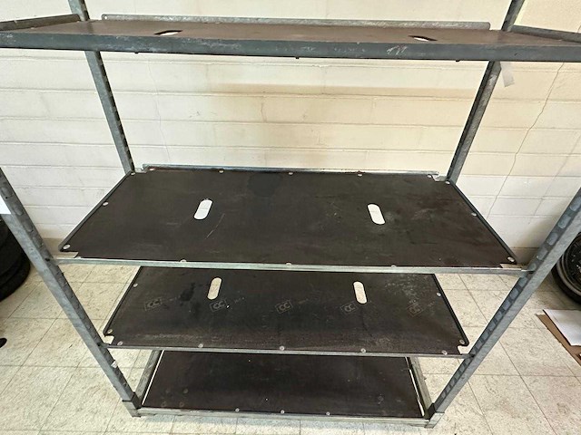 Plantenkar + 2 vaste metalen rekken - afbeelding 6 van  11