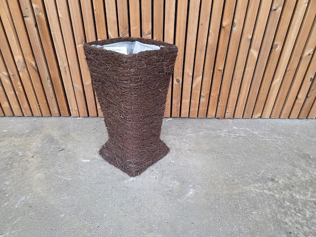 Plantenpot - afbeelding 1 van  3