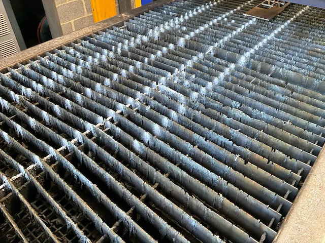 Plasmasnij-eenheid - microstep mccompact 3001.15p cnc plasma-snijtafel - afbeelding 4 van  27