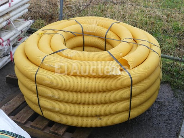 Plastic afvoerbuis - afbeelding 1 van  4