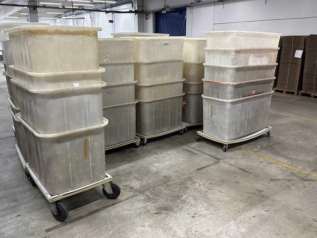 Plastic bakken (47x) - afbeelding 3 van  6