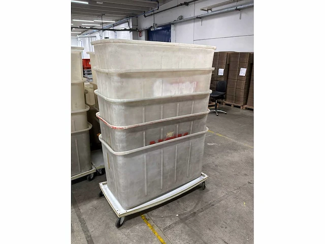Plastic bakken (47x) - afbeelding 4 van  6